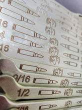 Load image into Gallery viewer, "Strickland" set SAE 12-point Bulletproof 17-piece sizes 1/4 to 1-1/4