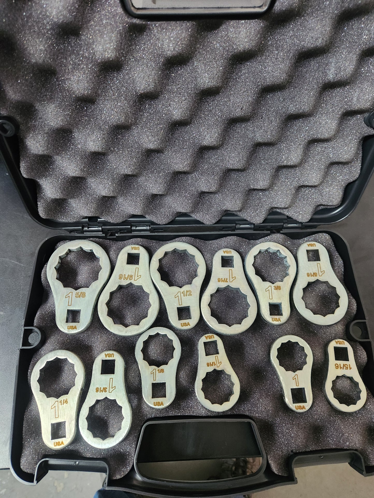 12pc set 15/16" to 1-5/8" Torque Adapter