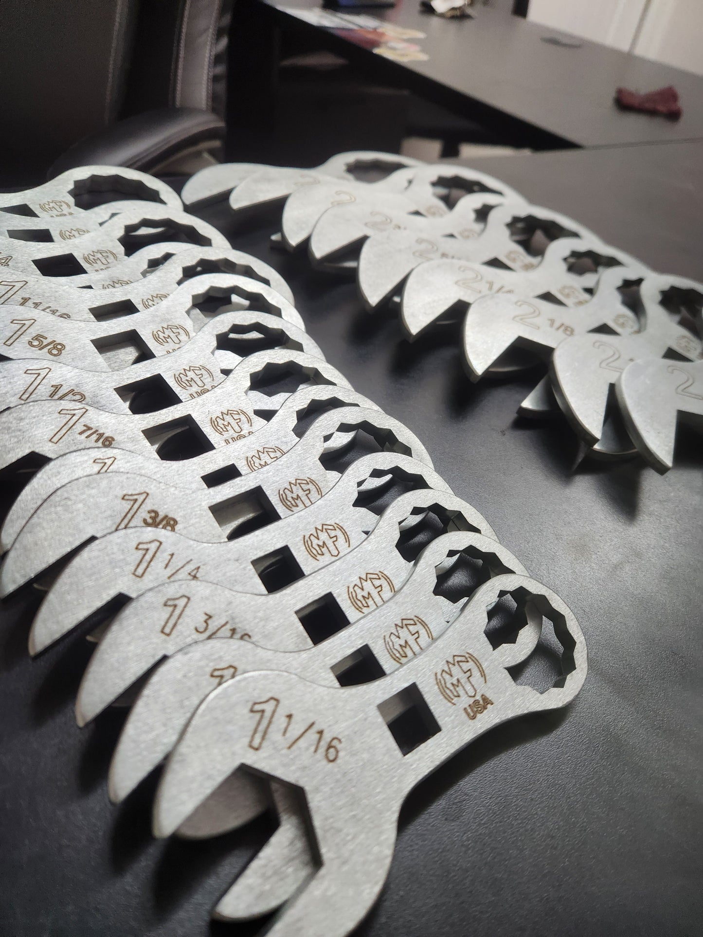 Built for performance, the Stubby wrench combines rugged durability with a distinctive, ergonomic design.  This wrench offers a comfortable grip and enhanced control, making it perfect for tight spaces and everyday tasks.  